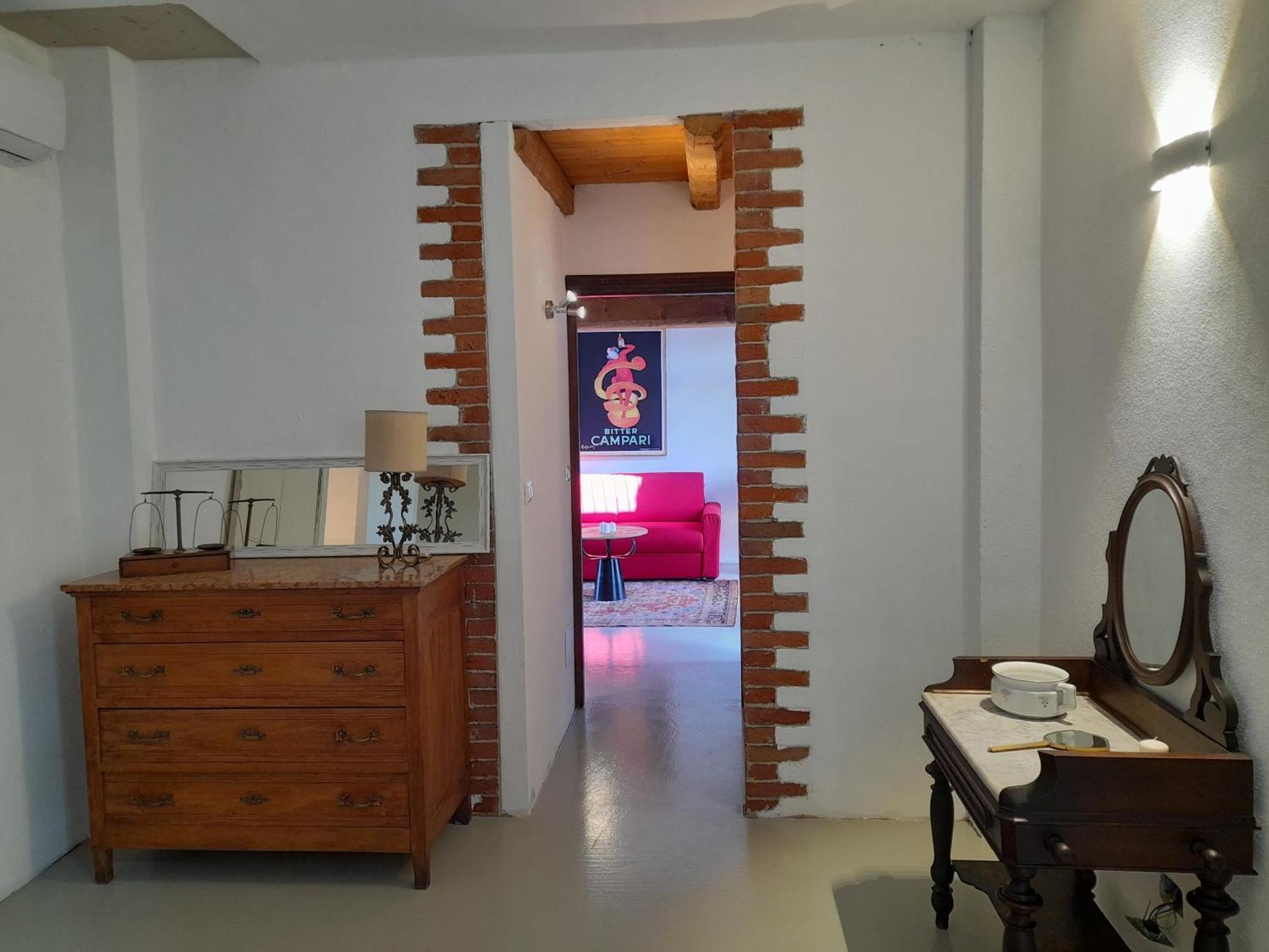 Madama Langa Country House Con Piscina Nelle Vigne Montelupo Albese Eksteriør billede